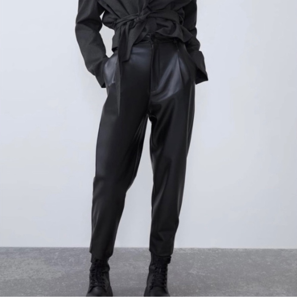 ZARA high rise faux leather pants, size M, Black